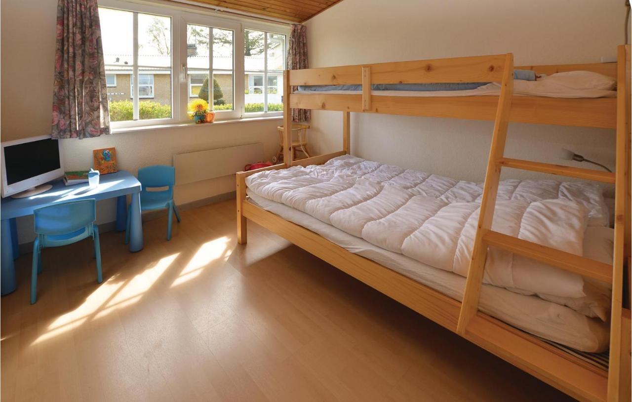 2 Bedroom Pet Friendly Home In Broager Kültér fotó